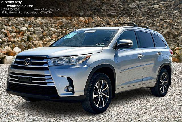 used 2018 Toyota Highlander car, priced at $19,995