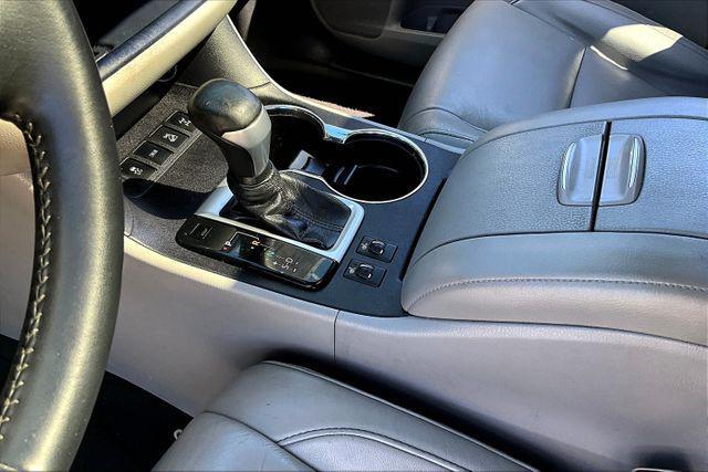 used 2018 Toyota Highlander car, priced at $19,995
