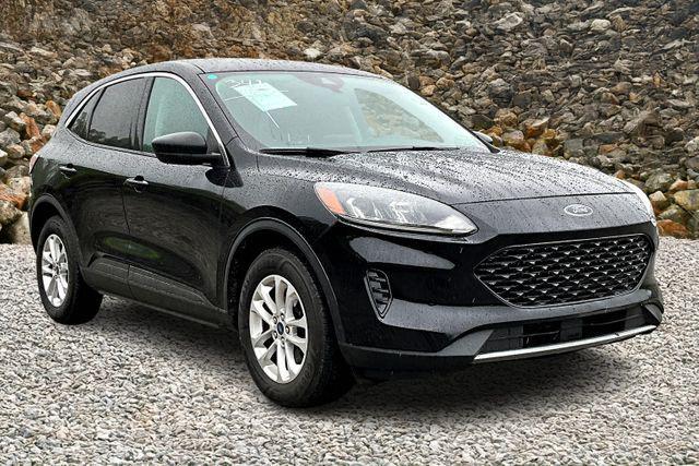 used 2022 Ford Escape car, priced at $13,495