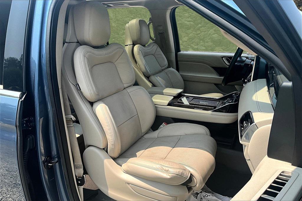used 2020 Lincoln Navigator car, priced at $32,995