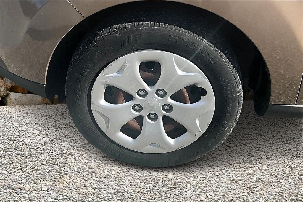 used 2015 Kia Soul car, priced at $6,995