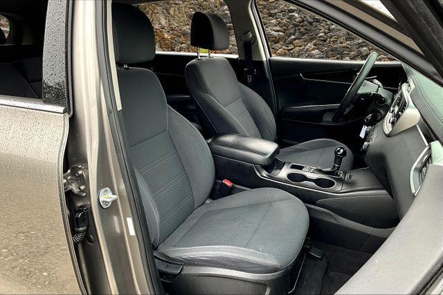 used 2017 Kia Sorento car, priced at $8,995