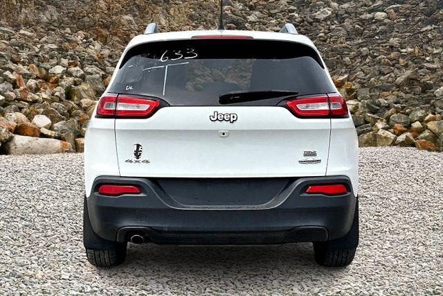 used 2016 Jeep Cherokee car, priced at $8,995
