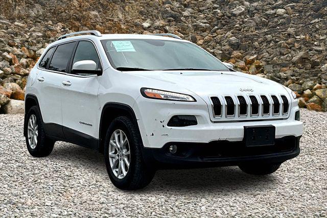used 2016 Jeep Cherokee car, priced at $8,995