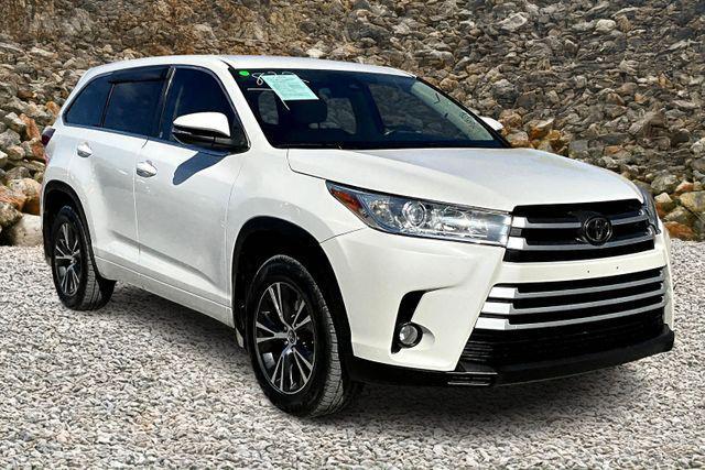 used 2018 Toyota Highlander car, priced at $18,995