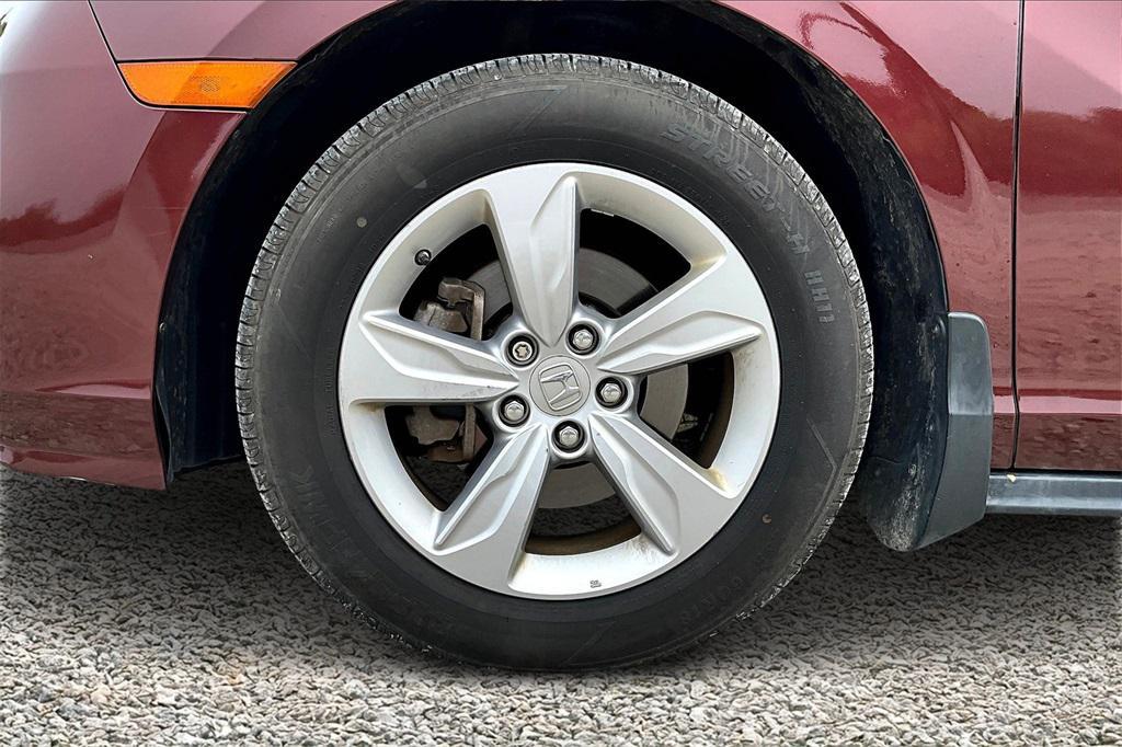 used 2018 Honda Odyssey car, priced at $17,495