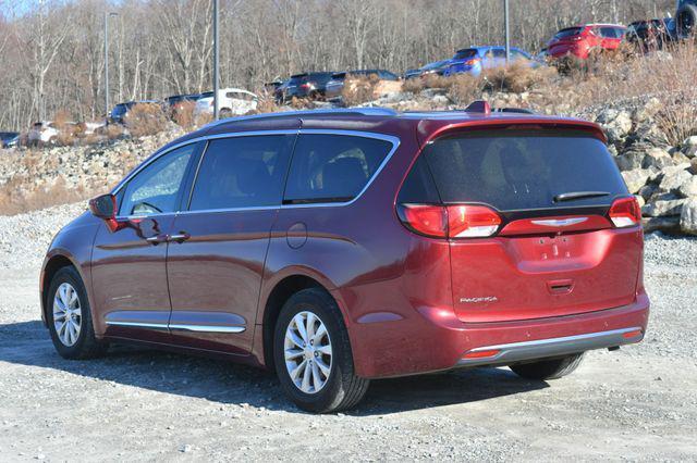 used 2018 Chrysler Pacifica car, priced at $12,995