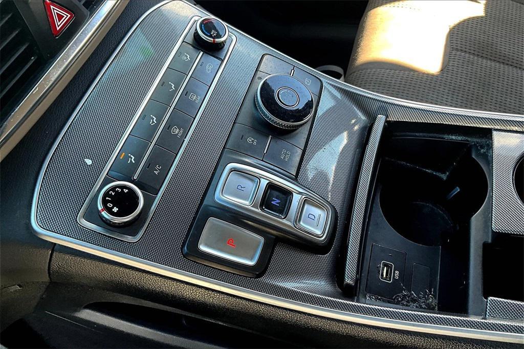 used 2023 Hyundai Santa Fe car, priced at $14,995