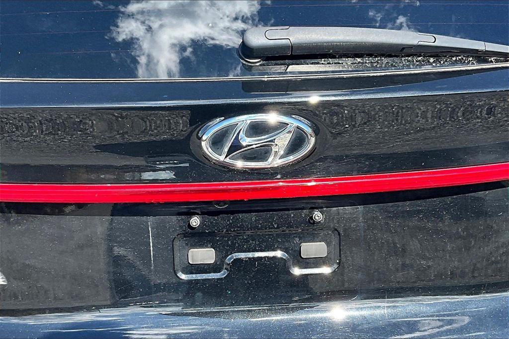 used 2023 Hyundai Santa Fe car, priced at $14,995