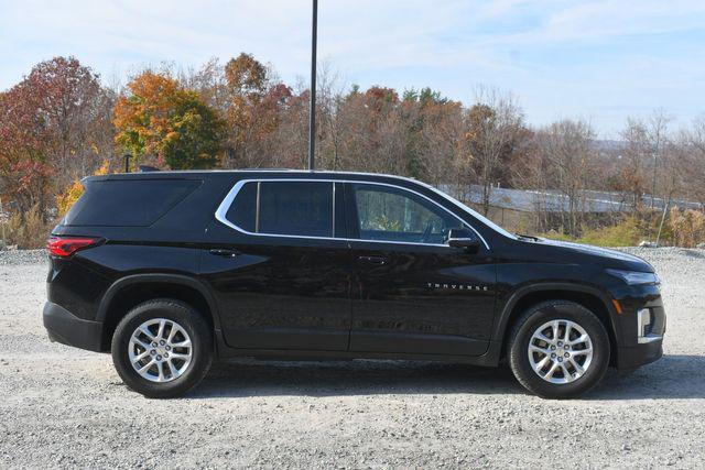 used 2022 Chevrolet Traverse car, priced at $19,995