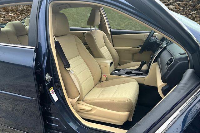 used 2015 Toyota Camry Hybrid car, priced at $11,995
