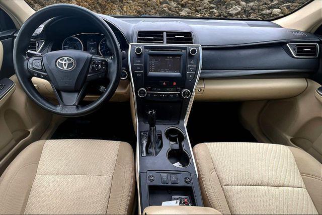 used 2015 Toyota Camry Hybrid car, priced at $11,995