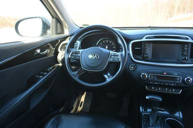 used 2019 Kia Sorento car, priced at $11,995