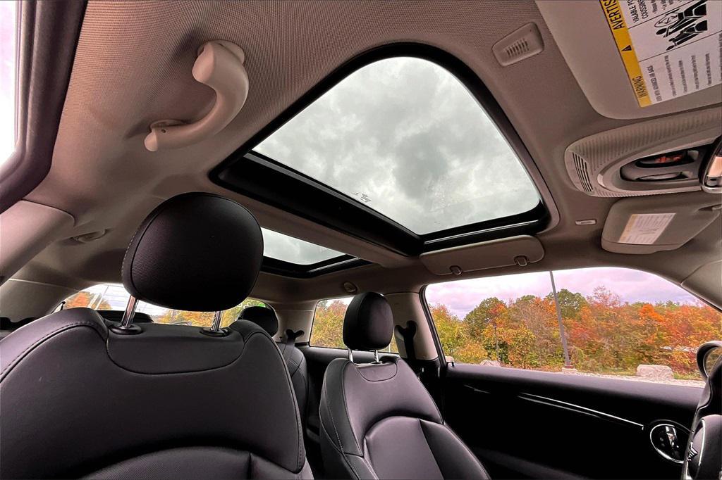 used 2019 MINI Hardtop car, priced at $12,995