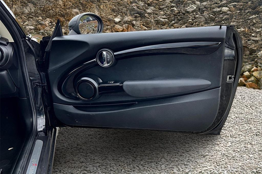 used 2019 MINI Hardtop car, priced at $12,995