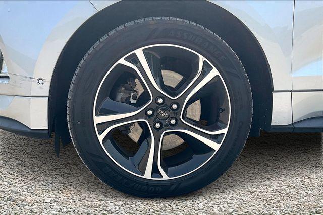 used 2019 Ford Edge car, priced at $18,995