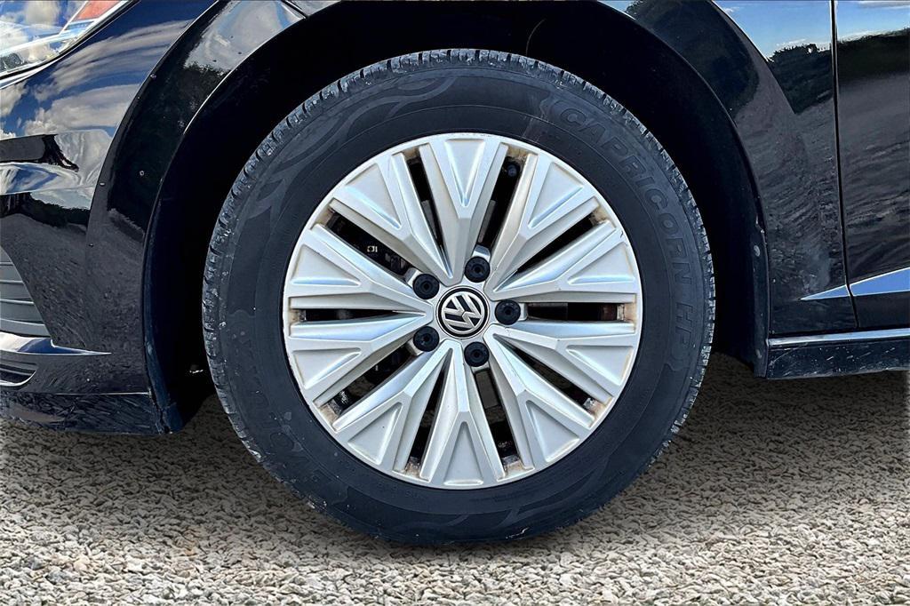used 2019 Volkswagen Jetta car, priced at $8,995