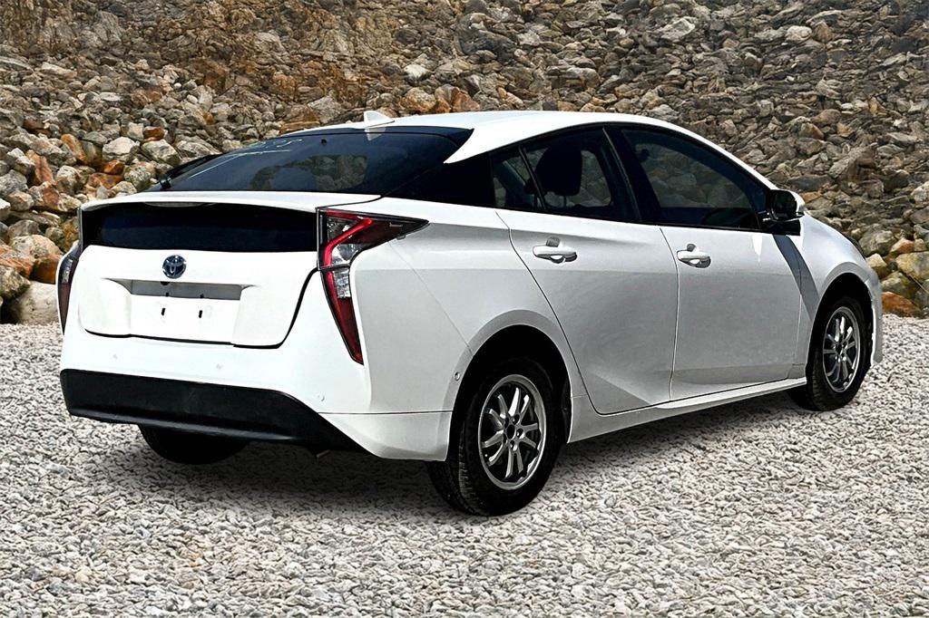 used 2018 Toyota Prius car, priced at $12,995