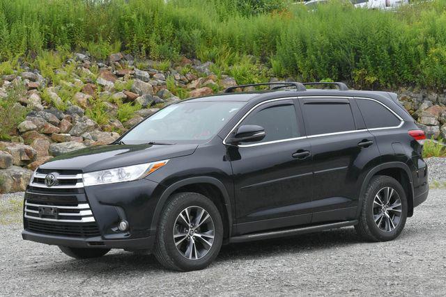 used 2019 Toyota Highlander car, priced at $17,995