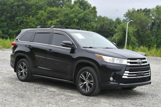 used 2019 Toyota Highlander car, priced at $17,995