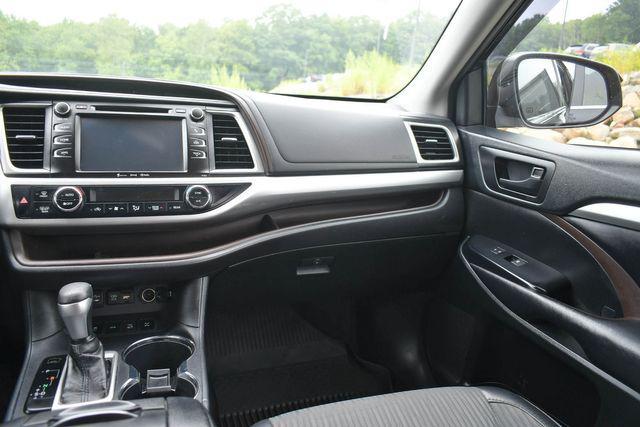 used 2019 Toyota Highlander car, priced at $17,995