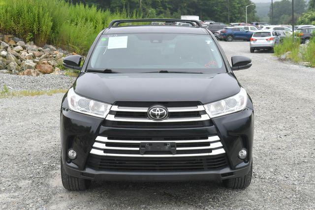 used 2019 Toyota Highlander car, priced at $17,995