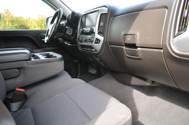 used 2019 GMC Sierra 1500 car, priced at $21,995