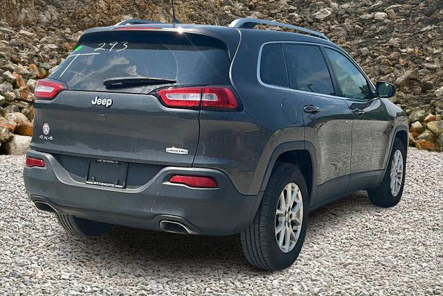 used 2017 Jeep Cherokee car, priced at $10,995