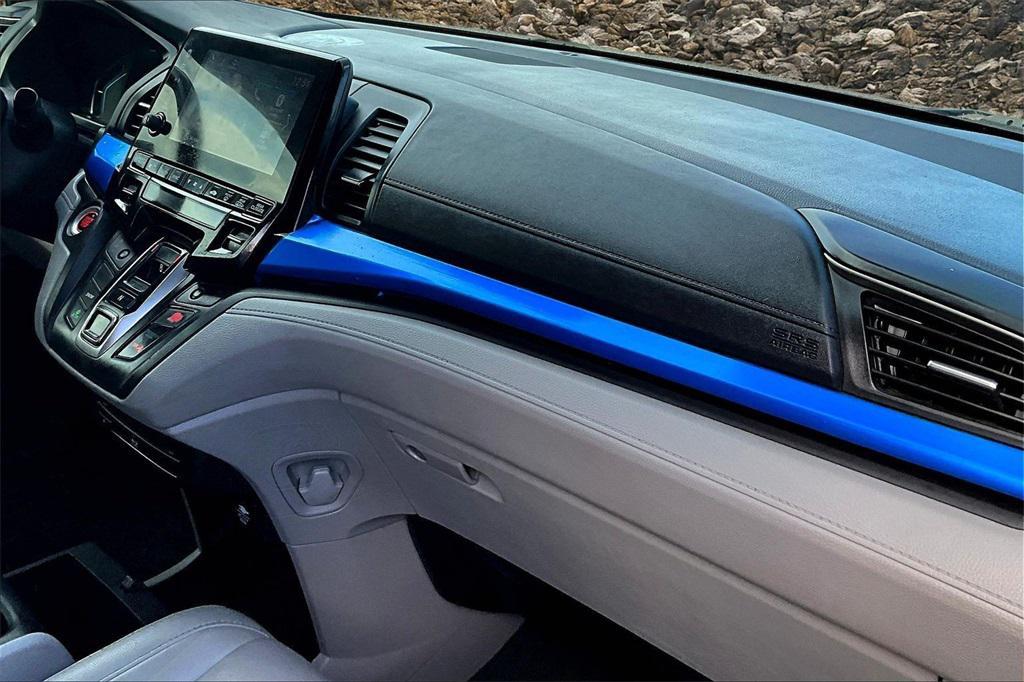 used 2018 Honda Odyssey car, priced at $22,995