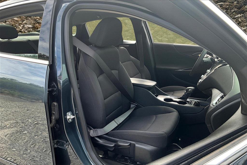 used 2021 Chevrolet Malibu car, priced at $14,995