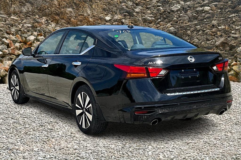 used 2021 Nissan Altima car, priced at $14,995