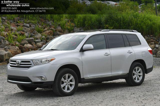 used 2011 Toyota Highlander car, priced at $13,995