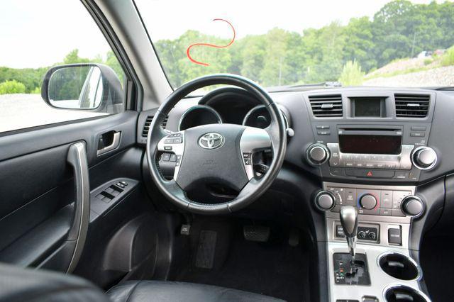 used 2011 Toyota Highlander car, priced at $13,995