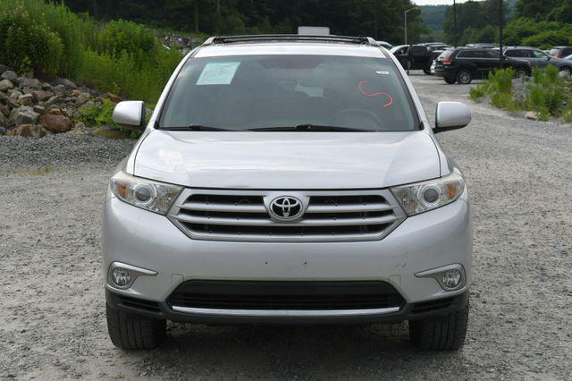 used 2011 Toyota Highlander car, priced at $13,995