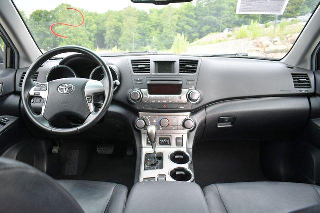 used 2011 Toyota Highlander car, priced at $13,995