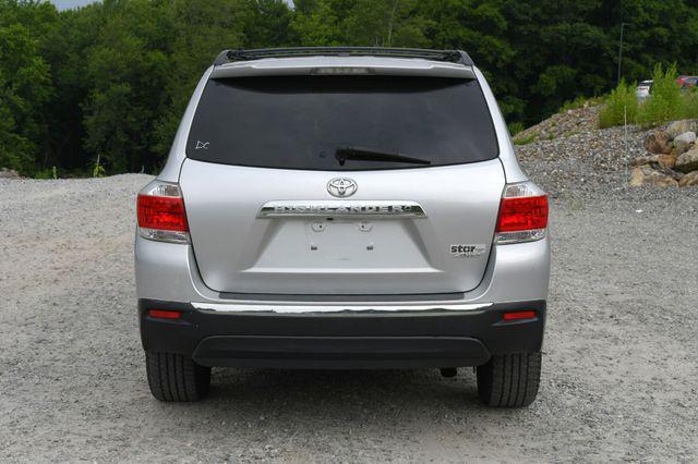 used 2011 Toyota Highlander car, priced at $13,995