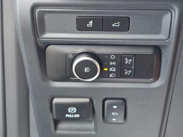 used 2024 Ford Expedition car, priced at $49,998