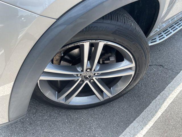 used 2021 Mercedes-Benz GLE 350 car, priced at $37,698