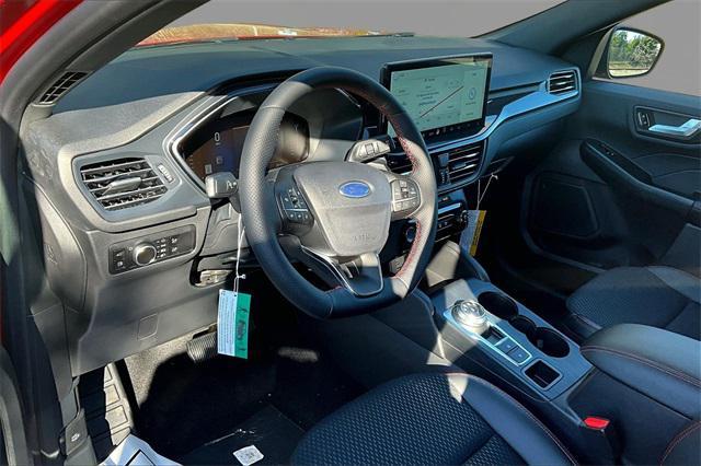 new 2025 Ford Escape car, priced at $32,040