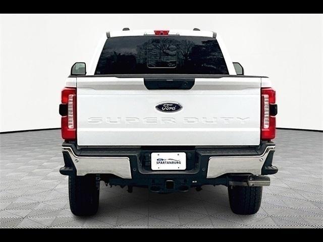 new 2024 Ford F-250 car, priced at $67,692