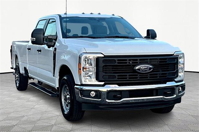 new 2024 Ford F-350 car, priced at $46,656