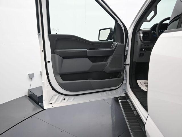 new 2025 Ford F-150 car, priced at $49,533