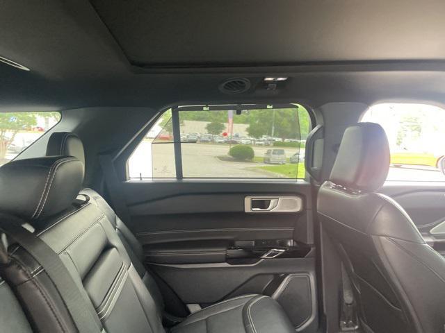 used 2022 Ford Explorer car, priced at $39,298