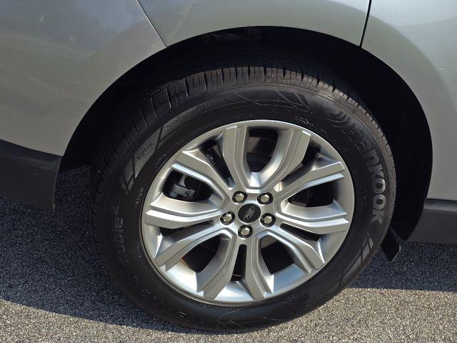 used 2024 Ford Edge car, priced at $27,998