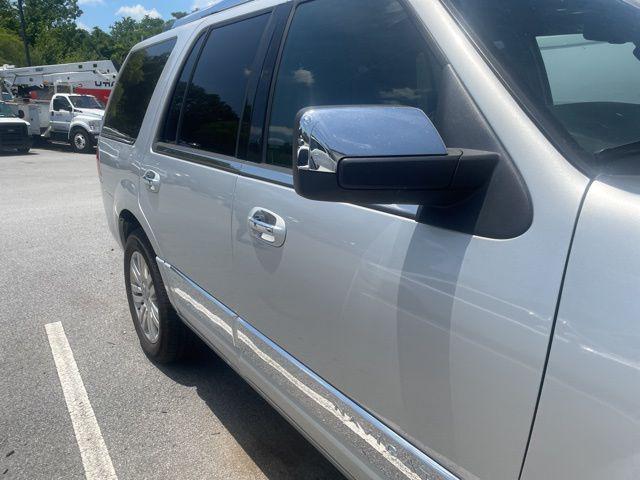 used 2013 Lincoln Navigator car, priced at $13,798