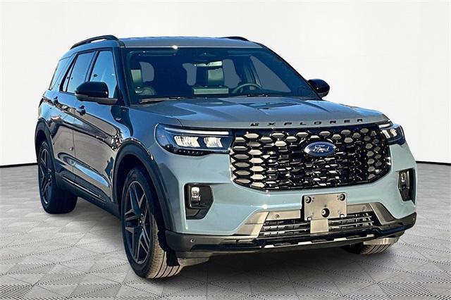 new 2025 Ford Explorer car, priced at $43,968