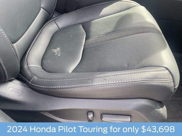 used 2024 Honda Pilot car, priced at $43,698