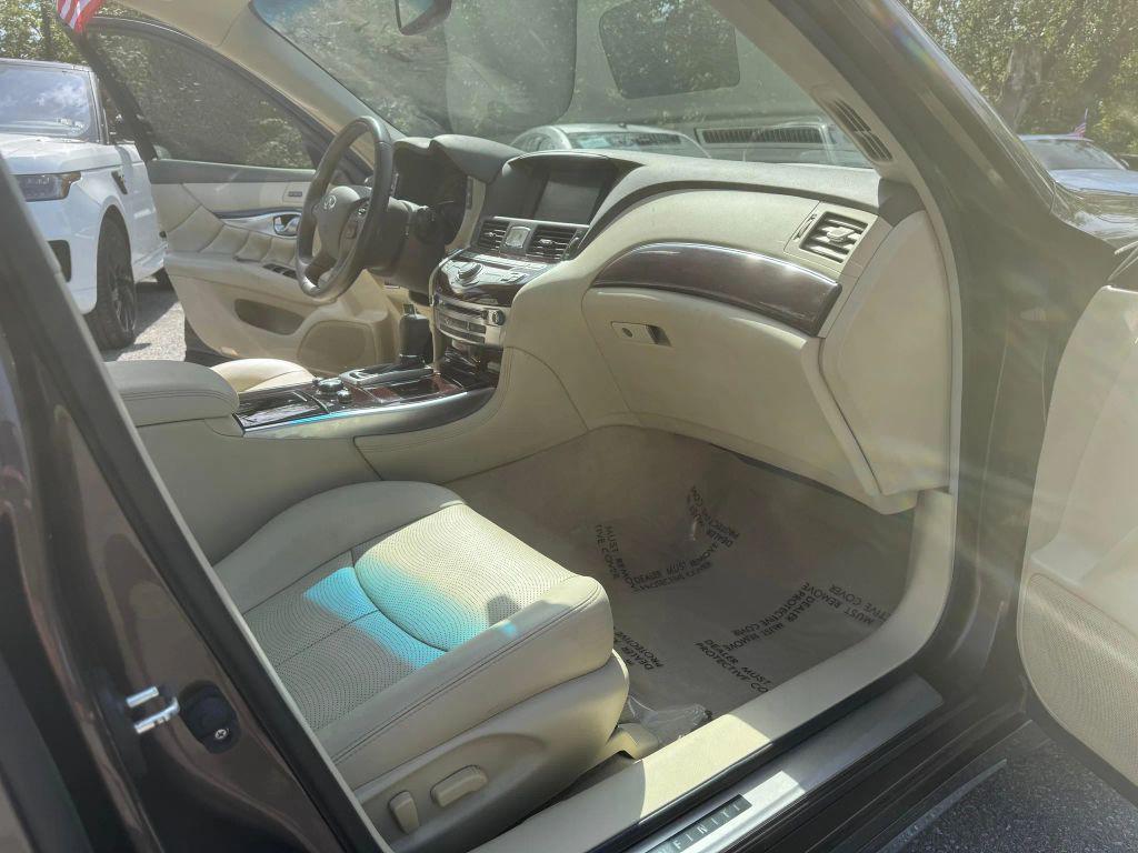 used 2016 INFINITI Q70L car, priced at $17,500