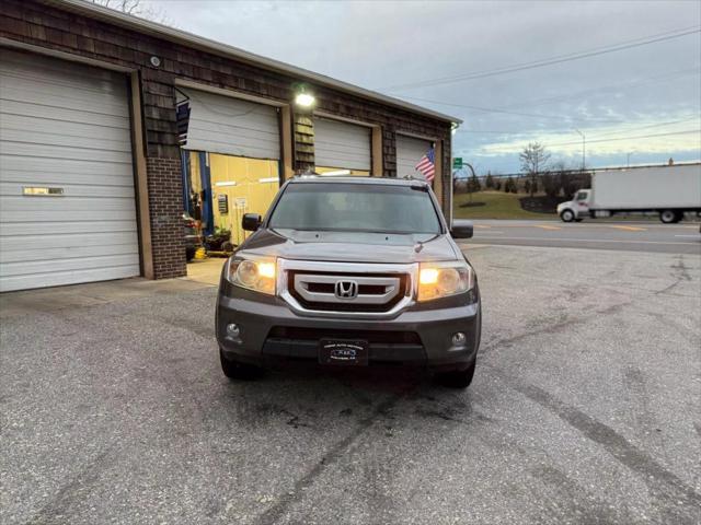 used 2011 Honda Pilot car, priced at $11,999