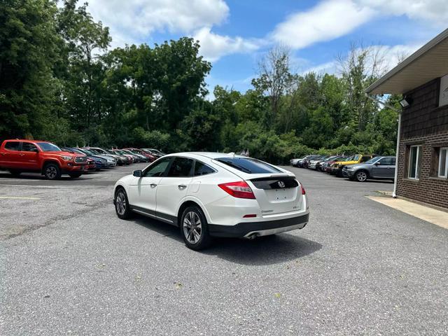 used 2013 Honda Crosstour car, priced at $15,999